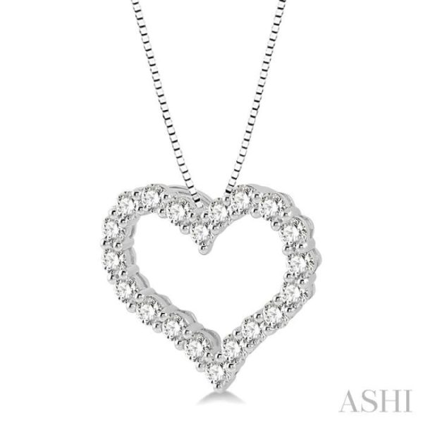 1 Ctw Heart Shape Round Cut Diamond Pendant With Chain in 14K  White Gold Supply