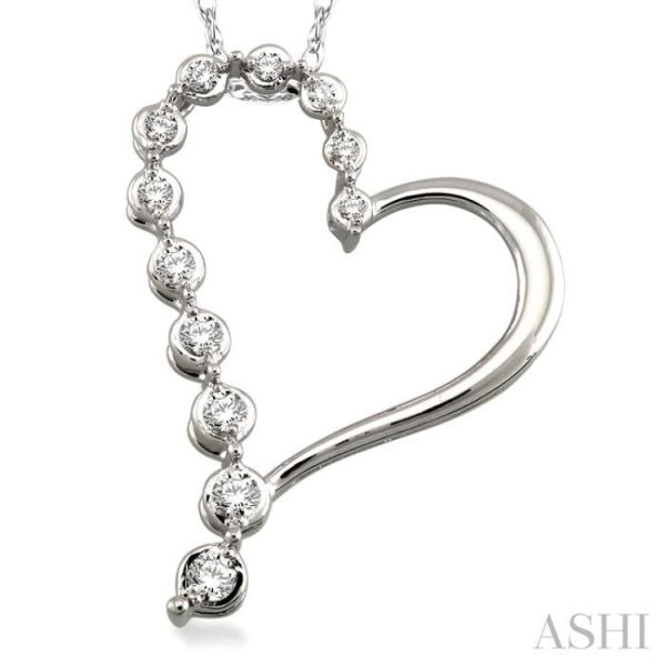 1 4 Ctw Round Cut Diamond Half Journey Heart Pendant in 14K White Gold with Chain Online